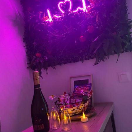 בסאנקון L'AppartE Black Superbe Appartement Pop ! מראה חיצוני תמונה